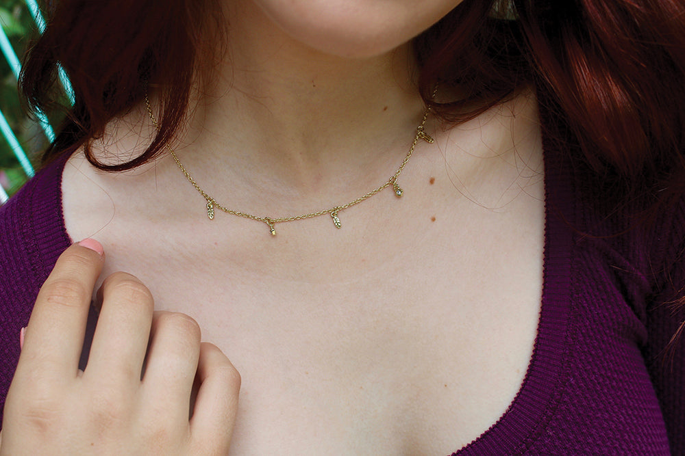 Dangle Necklace-Feathered with Fabulousness