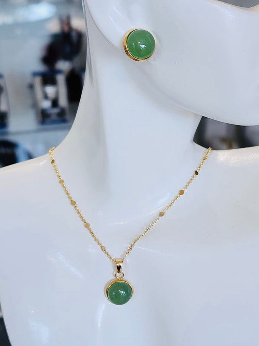 Meraki Designs: Green Aventurine Necklace & Earrings Set – 18K Gold Plated